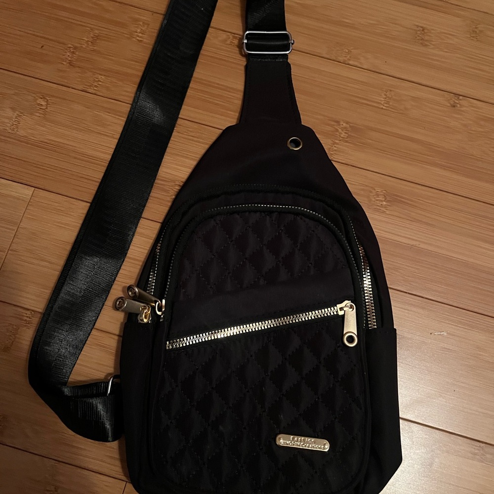 Black Quilted Women's Crossbody Bag